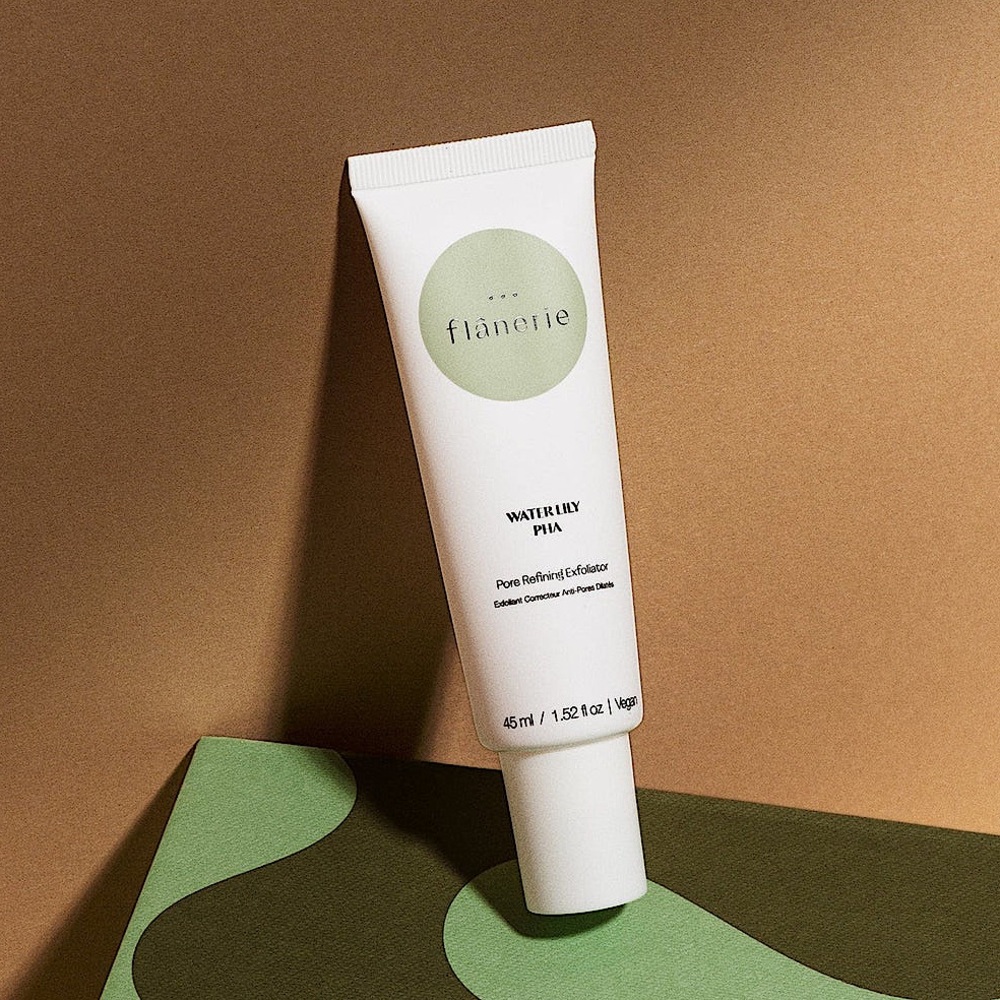 FLANERIE || Pore Refining Exfoliator • Waterlily PHA 💧NWT💧